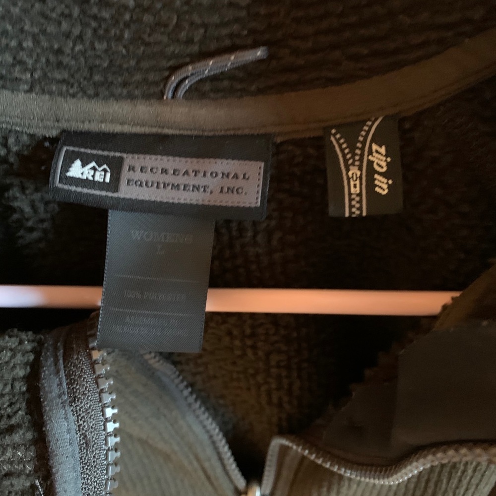 Brown REI warm jacket - Picture 4 of 4